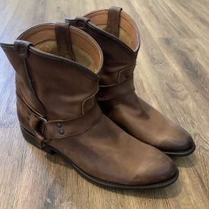 Frye Wyatt Harness Leather Boots